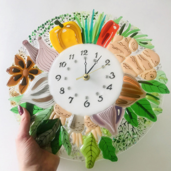 Настенные часы "Овощи"